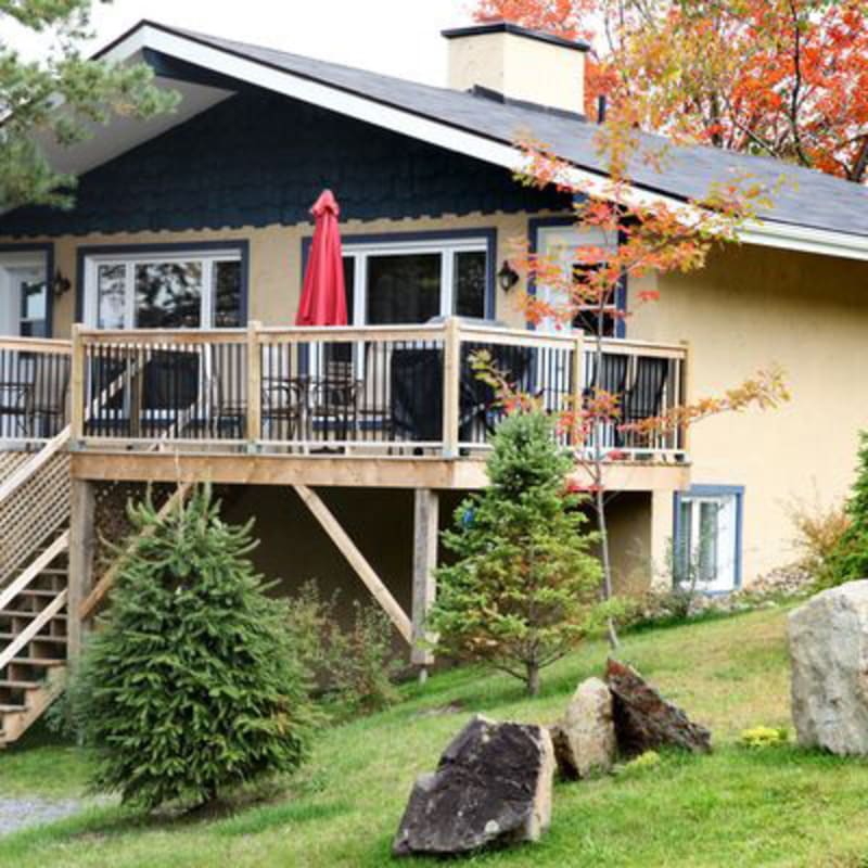 le_montagnard_hotel_condos__chalets_3