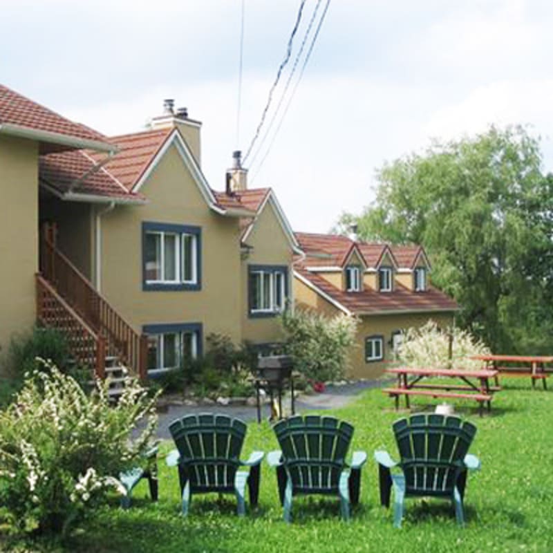 le_montagnard_hotel_condos__chalets_5
