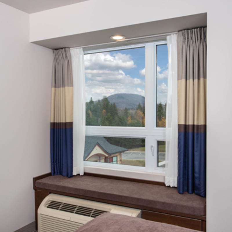 microtel_inn__suites_mont_tremblant_6