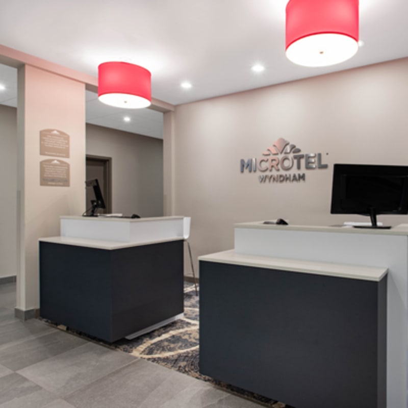 microtel_inn__suites_mont_tremblant_7