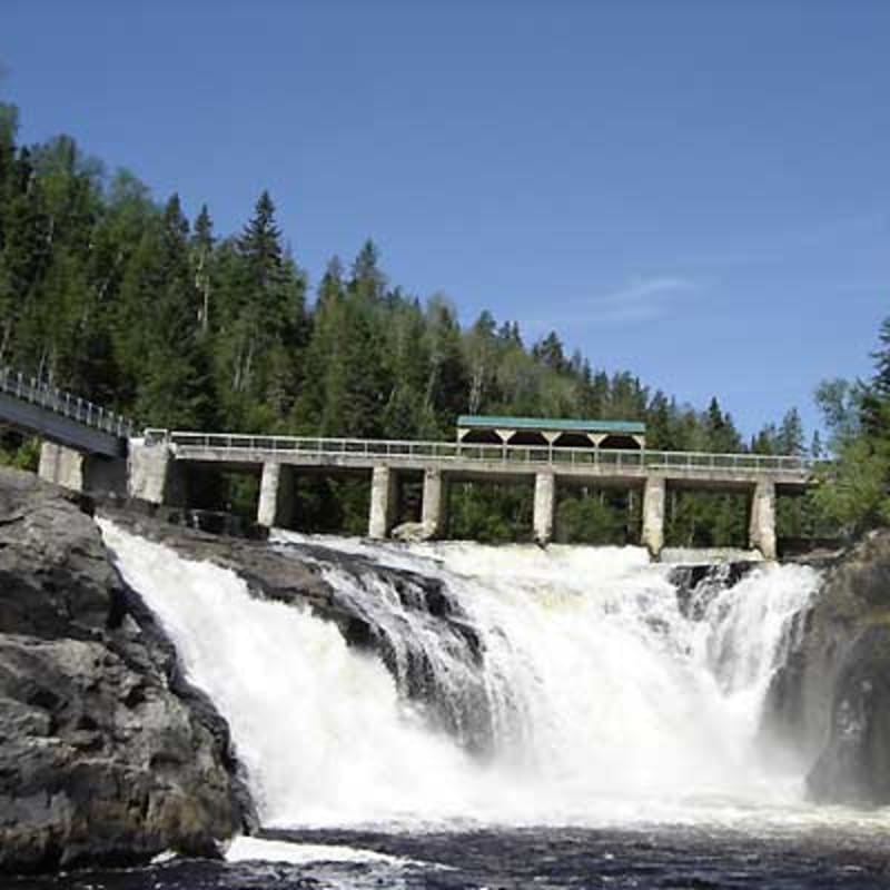 parc_de_la_caverne_du_trou_de_la_fee_3
