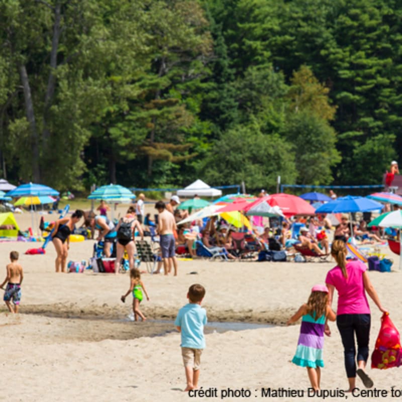 plage_du_centre_touristique_du_lac_simon_1