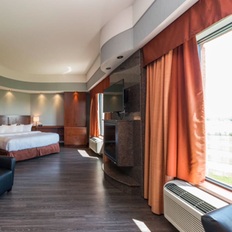 quality_inn__suites_levis_14