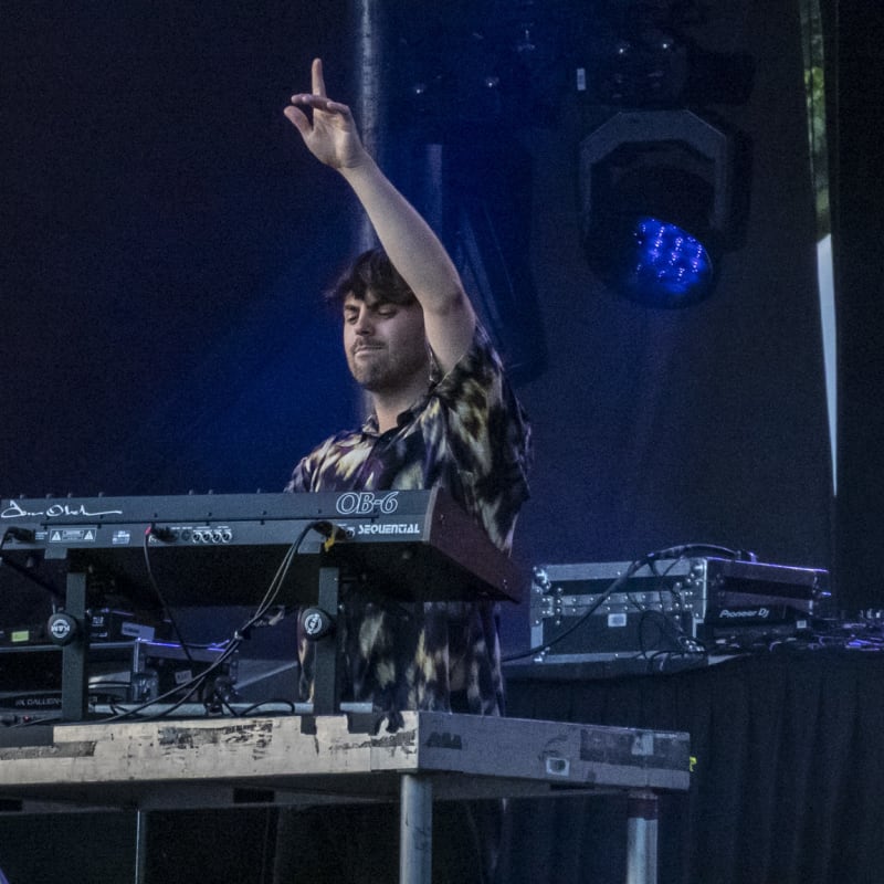 DJ CRi performing.