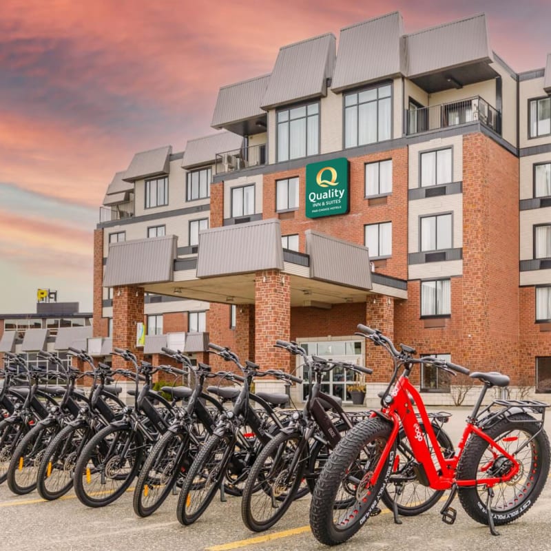 Vélo-gare du Quality Inn & Suites Victoriaville