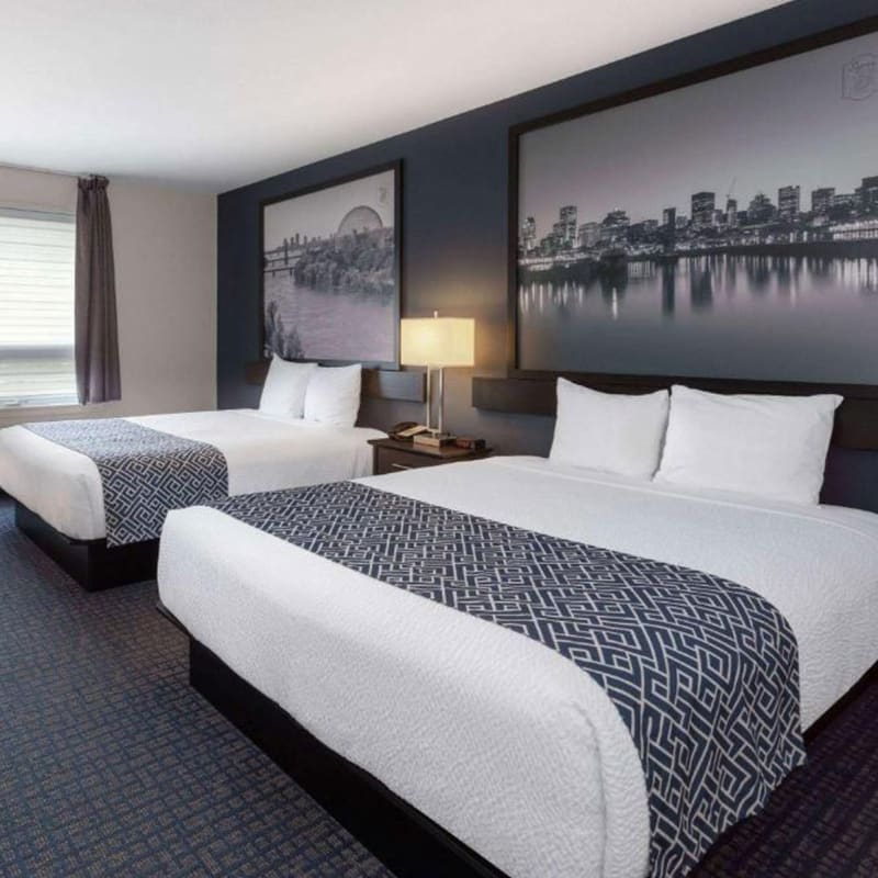 Super 8 Hotel Lachenaie