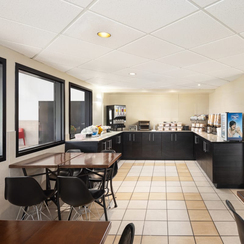 Super 8 Sainte-Agathe