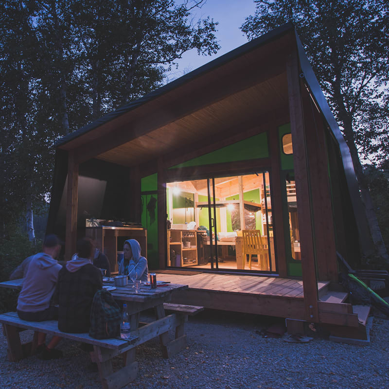 Abitibi-Témiscamingue : ready-to-camp unit
