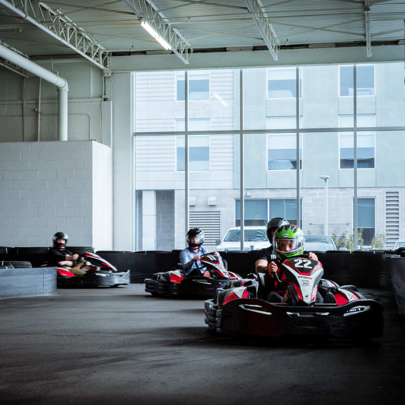 Karts au Centre d'amusement Action 500.