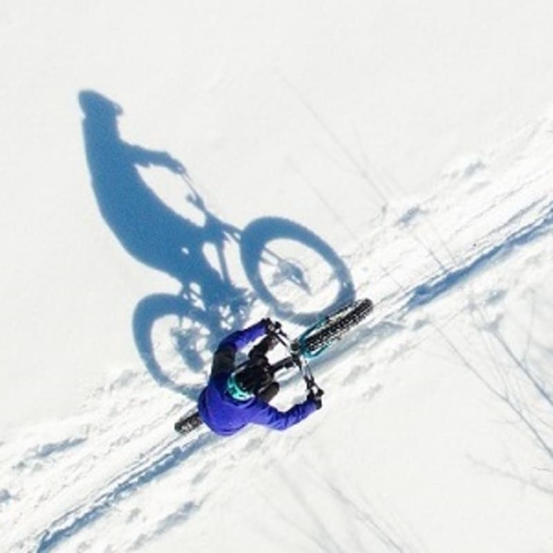 Jouvence - Fatbiking in the snow