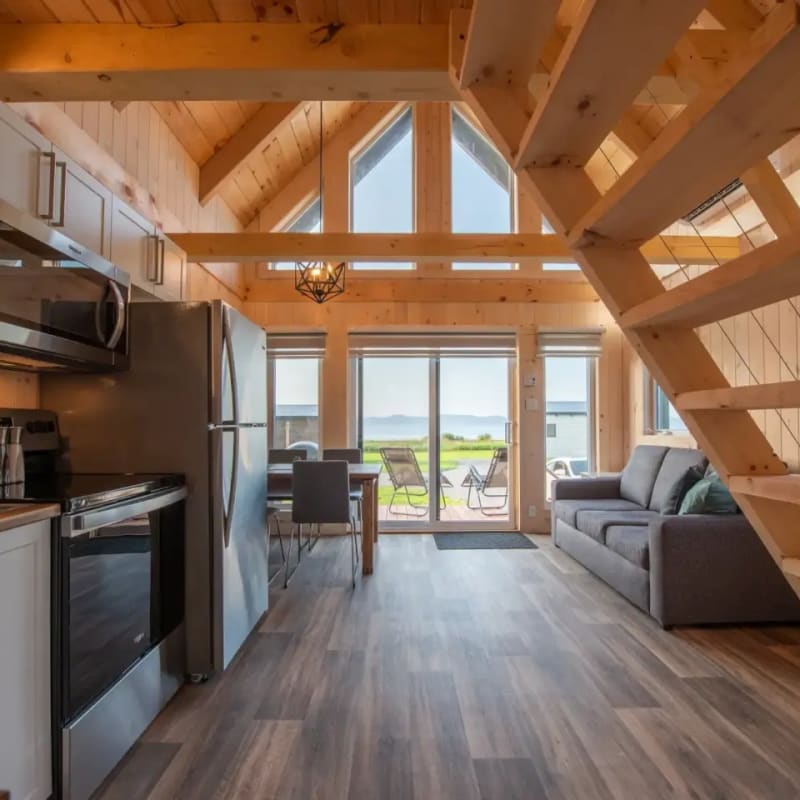 Inside a cottage at Chalets Nautika.