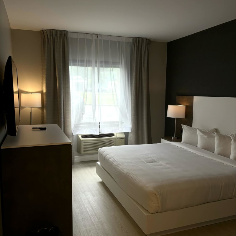 Hôtel Ambassadeur Québec - Bedroom