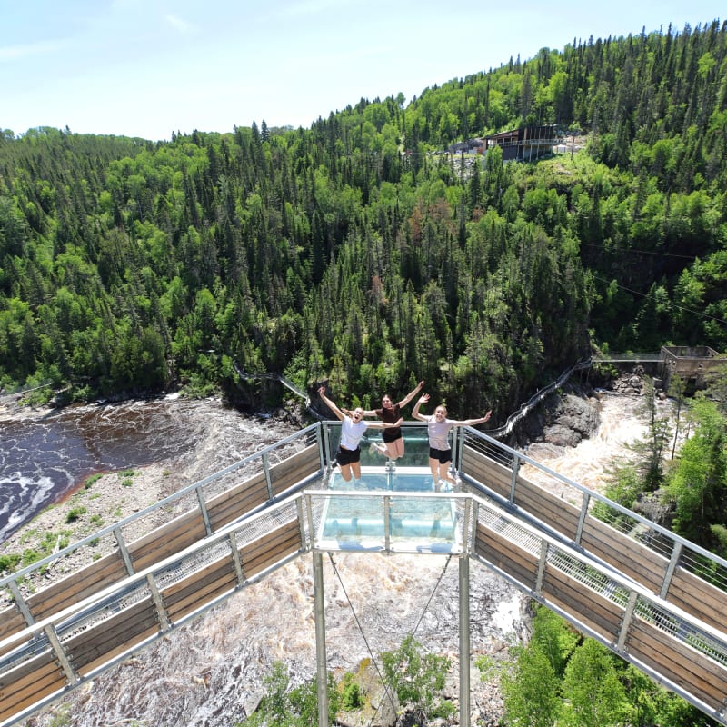 Paysage au parc le trou de la fée.