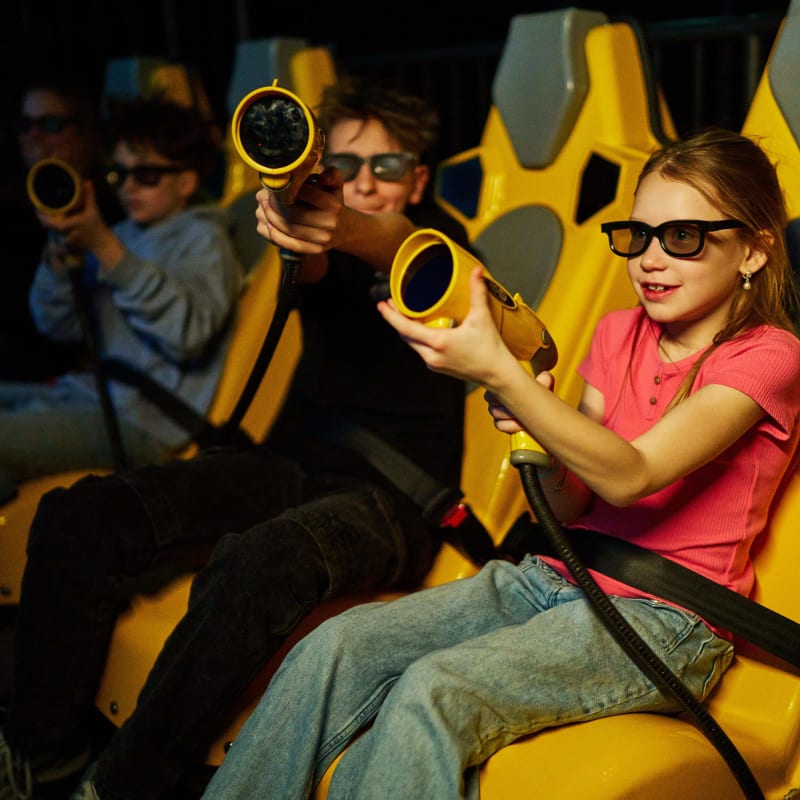 Enfants jouant au Cortex.