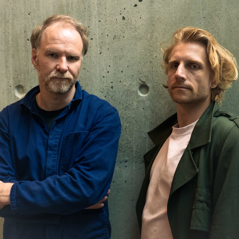 Les membres du duo feu doux.