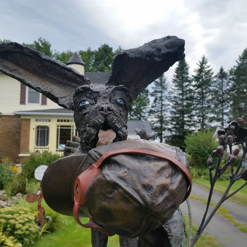 Sculpture de bronze à l'extérieur à Inverness.