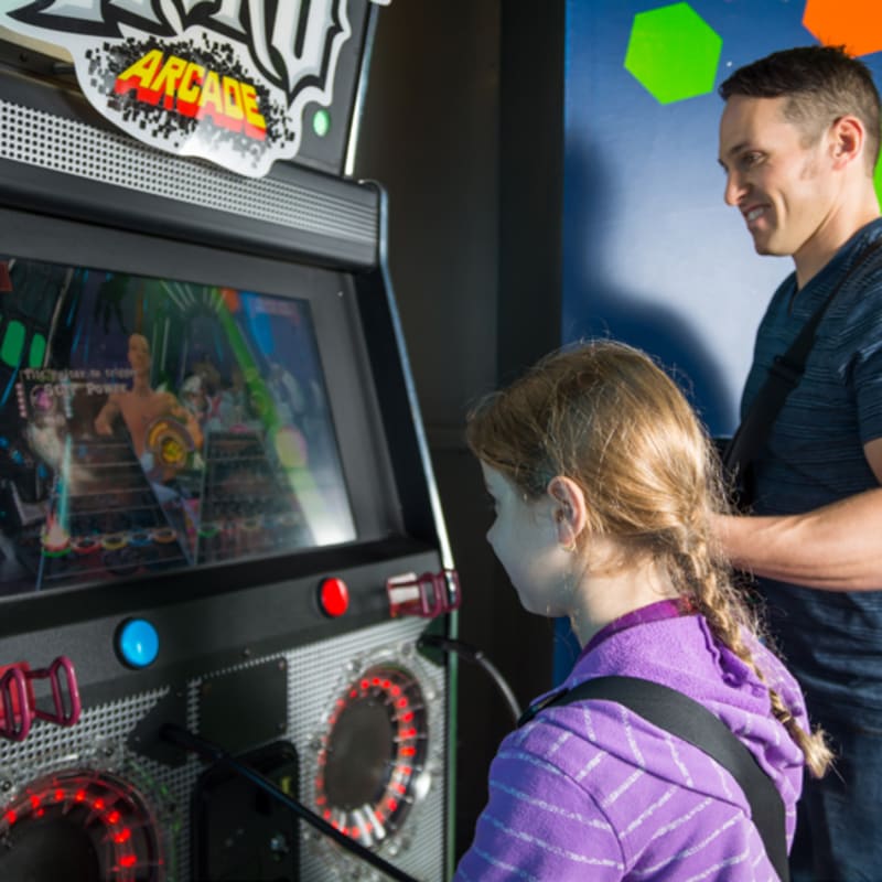 Exposition sur les jeux vidéos.