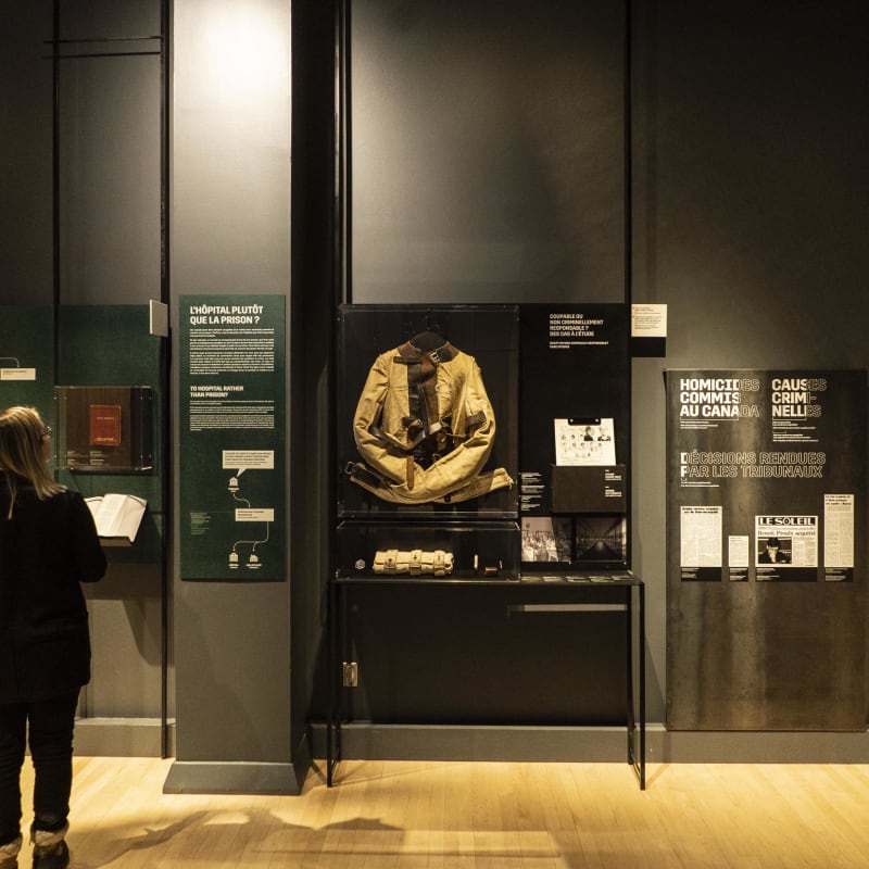 Exhibit on prison at Musée POP.