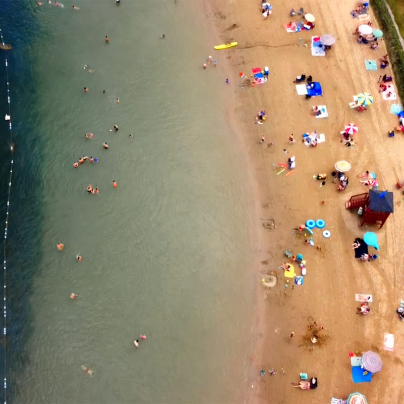La plage du Parc régional des Îles-de-Saint-Timothée.