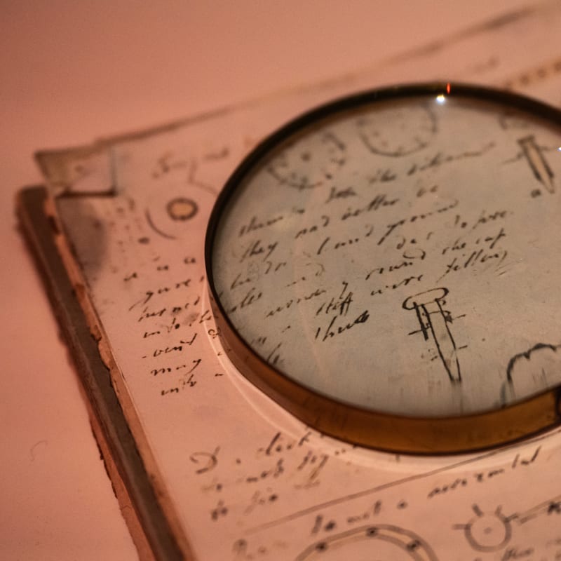 Sherlock Holmes: Cracking the Case.