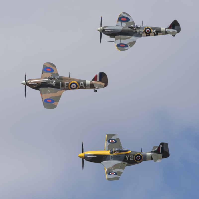 Trois avions au Spectacle aérien AÉRO Gatineau-Ottawa.