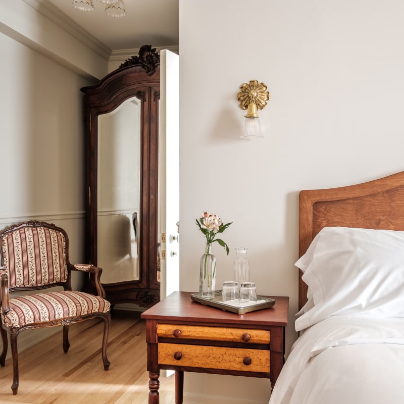 Room at StoneHaven Le Manoir.