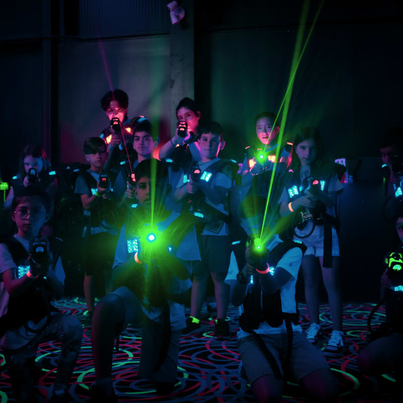 Laser tag en groupe.