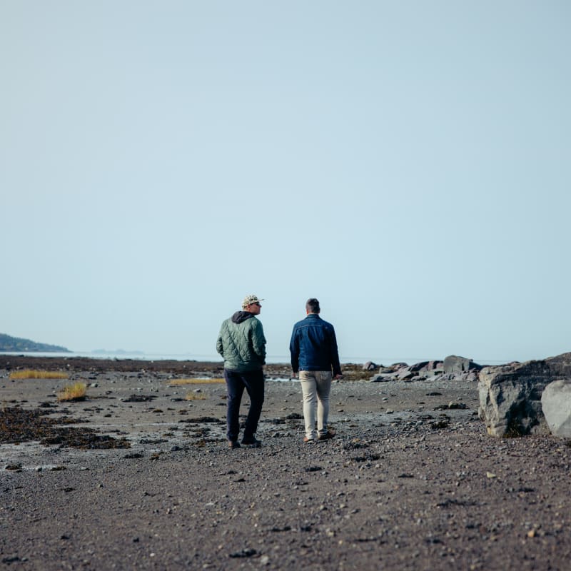 Two people out in nature in the north of Quebec.
