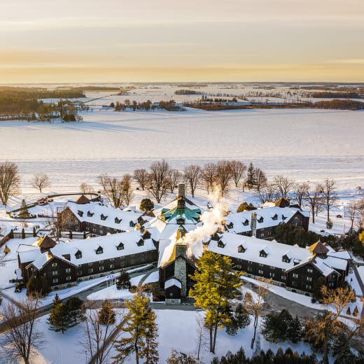 Fairmont Le Château Montebello.