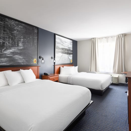 Beach at Parc régional des Îles-de-Saint-Timothée